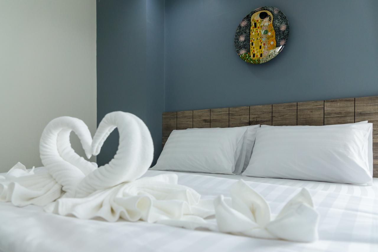 Glai Gan Place Hotel Sara Buri Eksteriør bilde